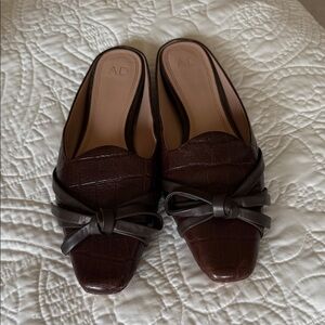 Women's Dark Brown Croc-Embossed Mules